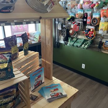 The Working Dog Shop - Pet Stores Near Me - Rancho Cucamonga, California