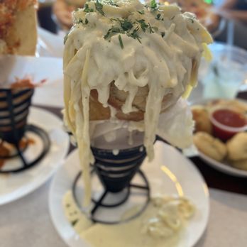 Amano - Fettuccini Alfredo - Pizza Near Me - Las Vegas, Nevada