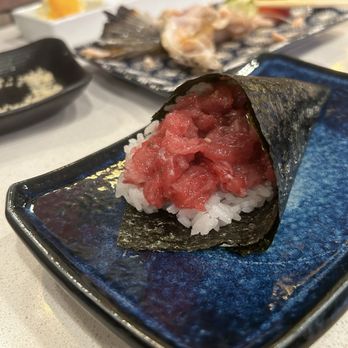 Oystra Sushi & Kitchen - Toro hand roll - Japanese Near Me - Duluth, Georgia