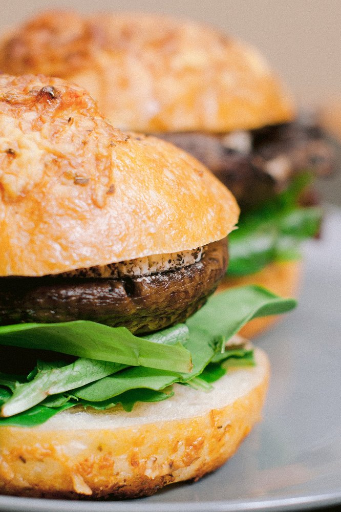 MEALSMITH 26 Photos 500 Valley Rd, Hillsborough, North