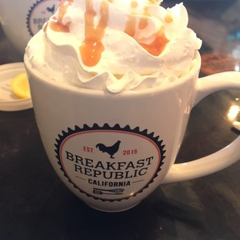 Breakfast Republic - Salted Carmel latte - Breakfast & Brunch Near Me - Encinitas, California