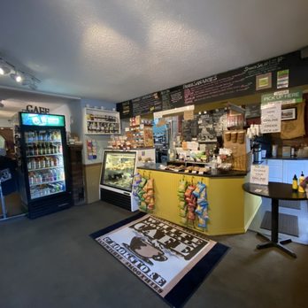 White Mountain Cafe - Ordering counter - Coffee & Tea Near Me - Gorham, New Hampshire