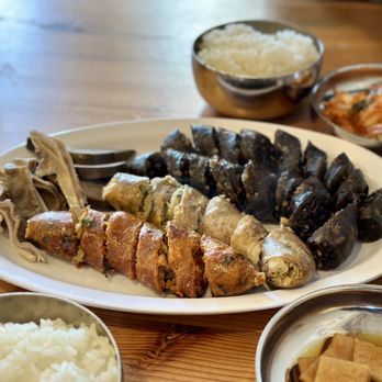 Abbaee Soondae - Modum soondae - Korean Near Me - Centreville, Virginia
