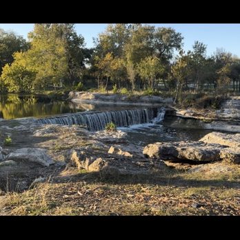 Chisholm Trail Crossing Park - Chisholm waterfall - Parks Near Me - Round Rock, Texas