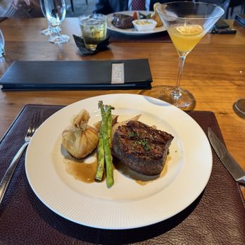 Vast - Adult star martini 8oz Filet Mignon LINZ HERITAGE ANGUS Vast Potatoes Asparagus - American Near Me - Oklahoma City, Oklahoma Vast - Adult star martini 8oz Filet Mignon LINZ HERITAGE ANGUS Vast Potatoes Asparagus - American Near Me - Oklahoma City, Oklahoma