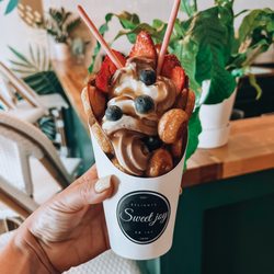 Sweet joy - Bubble waffles