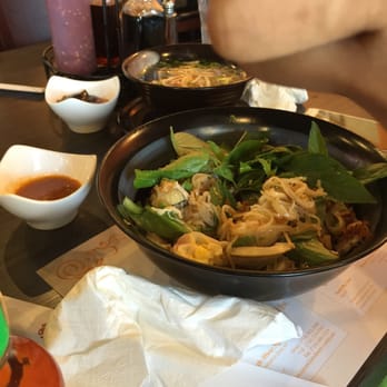 Pho 2 To - Dry chicken pho - Vietnamese Near Me - Westminster, California
