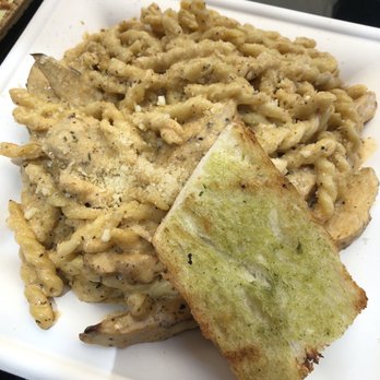 Lorimar Vineyards and Winery - cajun chicken pasta: so good! - Wineries Near Me - Temecula, California Lorimar Vineyards and Winery - cajun chicken pasta: so good! - Wineries Near Me - Temecula, California