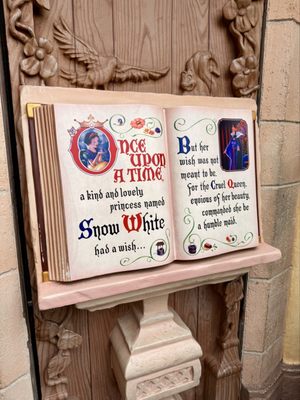 Snow White's Enchanted Wish by null