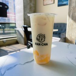 Fan Cha - Peach oolong tea latte