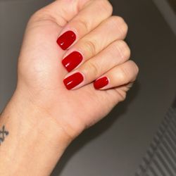 Sunburst Nails & Spa - Gel manicure