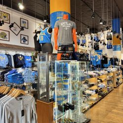 Campus Store Giftly Email, Text or Print, 927 Westwood Blvd, Los