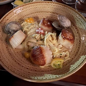 AG, Modern Bar and Steakhouse - New American Near Me - Atlanta, Georgia