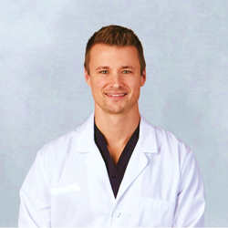 Daniel Straka , MD