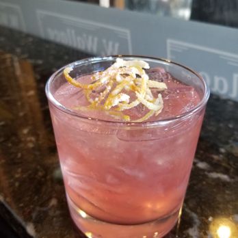 W Wallace - Bars Near Me - Salem, Oregon