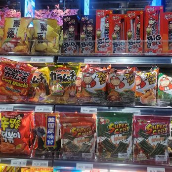 Gangnam Market - Treats: Seaweed, corn snacks, etc - International Grocery Near Me - Chicago, Illinois