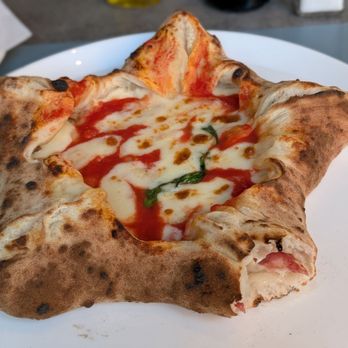 Pizzeria Napul E - Margherita in the middle, first corner had prosciutto - Pizza Near Me - Milan, Michigan
