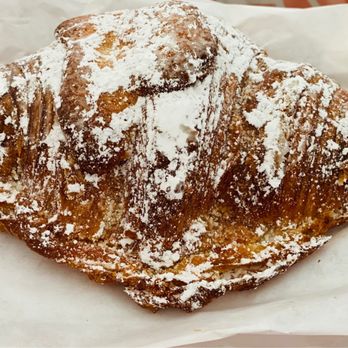 Arsicault Bakery - Almond Croissant - Bakeries Near Me - San Francisco, California Arsicault Bakery - Almond Croissant - Bakeries Near Me - San Francisco, California