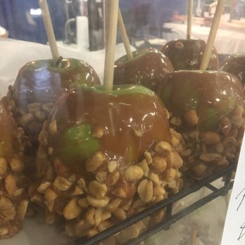 The Sweet Shoppe - Caramel apples like no other! - Candy Stores Near Me - Hodgenville, Kentucky The Sweet Shoppe - Caramel apples like no other! - Candy Stores Near Me - Hodgenville, Kentucky