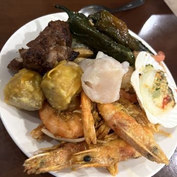 Vegas Seafood Buffet - Plate from dinner menu - Buffets Near Me - Glendale, California
