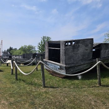 Cornucopia Artesian Well - Old boats - Landmarks & Historical Buildings Near Me - Cornucopia, Wisconsin