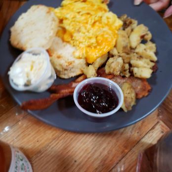 The Point Towson - Classic breakfast - New American Near Me - Towson, Maryland