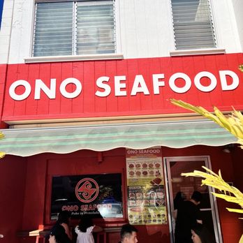 Ono Seafood - Outdoor seating - Seafood Near Me - Honolulu, Hawaii Ono Seafood - Outdoor seating - Seafood Near Me - Honolulu, Hawaii