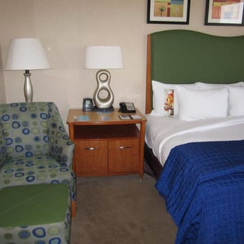 Hilton Memphis - Hotels Near Me - Memphis, Tennessee Hilton Memphis - Hotels Near Me - Memphis, Tennessee