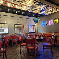 Red Robin Gourmet Burgers and Brews