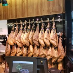 Viandas de Salamanca - legs of iberico