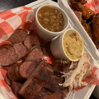 Smoke N Bones BBQ - Smoked sausage, beans, ribs, cheese potatoes, pulled chicken - Barbeque Near Me - Saint Louis, Missouri