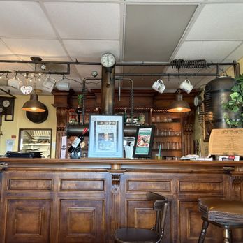 Alsace french bistro - Lovely old wood bar was homey! - French Near Me - Tierra Verde, Florida Alsace french bistro - Lovely old wood bar was homey! - French Near Me - Tierra Verde, Florida