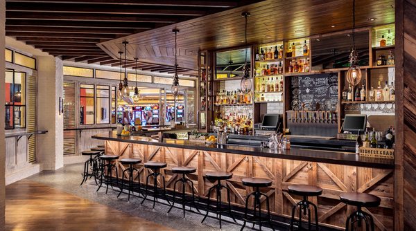 Yardbird Table & Bar by null