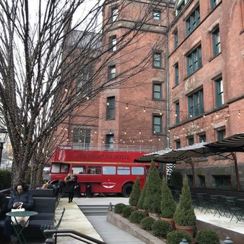 Intelligentsia Coffee - Outside - Coffee & Tea Near Me - New York, New York