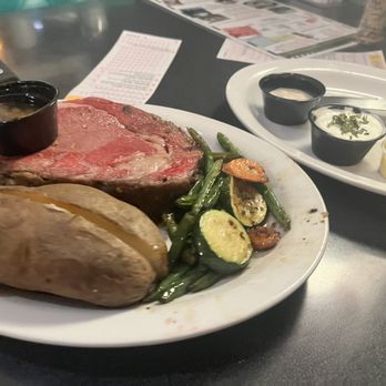 Mac's Diner - Friday night prime rib - American Near Me - Shady Cove, Oregon Mac's Diner - Friday night prime rib - American Near Me - Shady Cove, Oregon