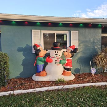 Supreme Property Solutions - Outdoor decorations enhanced with permanent lighting! - Building Supplies Near Me Supreme Property Solutions - Outdoor decorations enhanced with permanent lighting! - Building Supplies Near Me