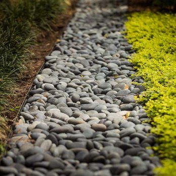 Stone Plus - Aluminum Edging with Mexican Beach Pebbles - Home & Garden Near Me - Middleburg, Florida
