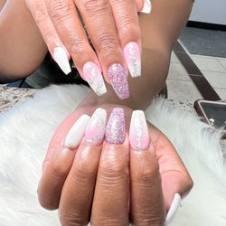 I Nails