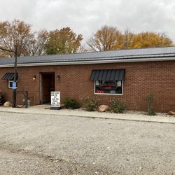 Etna Green Cafe - Outside
