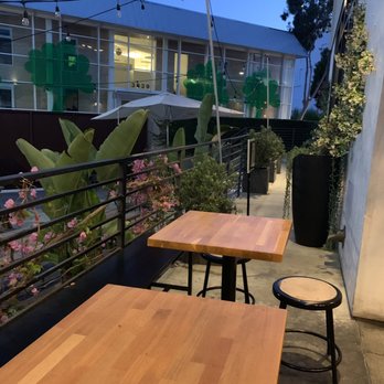 Loqui - Outside sitting area - Tacos Near Me - Culver City, California Loqui - Outside sitting area - Tacos Near Me - Culver City, California
