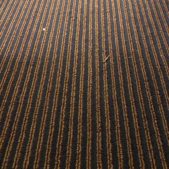 Quality Inn & Suites Airport - Room carpet was filthy, not vacuumed. It was gross! - Hotels Near Me - Flint, Michigan