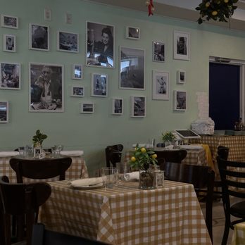 Limoncello - Interior - Italian Near Me - Miami Beach, Florida