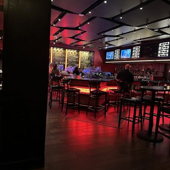 Double Cut Steak House - Bar - Steakhouses Near Me - Pocono Summit, Pennsylvania Double Cut Steak House - Bar - Steakhouses Near Me - Pocono Summit, Pennsylvania