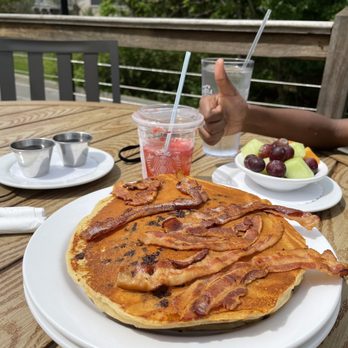 Twins Eating House - Chocolate chip pancakes , bacon, mixed fruit cup - Breakfast & Brunch Near Me - Cornwall, New York Twins Eating House - Chocolate chip pancakes , bacon, mixed fruit cup - Breakfast & Brunch Near Me - Cornwall, New York