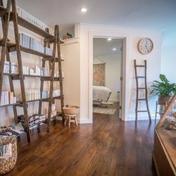 Saltwater Skincare - Studio