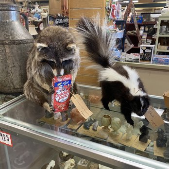 Homestead Antique Mall - Antiques Near Me - Arvada, Colorado Homestead Antique Mall - Antiques Near Me - Arvada, Colorado