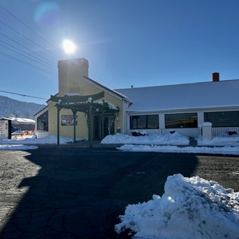 Cafe Anh Hong - Building - Dim Sum Near Me - Sandy, Utah