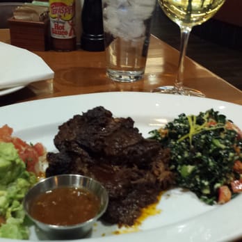 Chelsea's Kitchen - Short rib tacos and kale salad done gluten free. Top off with a glass of NZ Sauvignon blanc. Yummy! - American Near Me - Phoenix, Arizona Chelsea's Kitchen - Short rib tacos and kale salad done gluten free. Top off with a glass of NZ Sauvignon blanc. Yummy! - American Near Me - Phoenix, Arizona