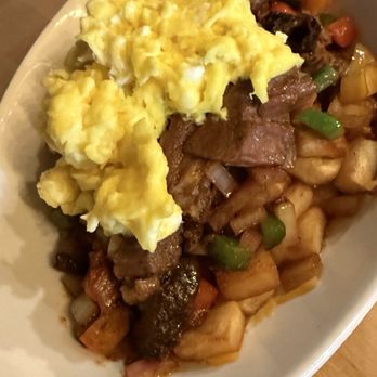 Palate Neighborhood Bistro - Brisket hash - Desserts Near Me - Pocatello, Idaho