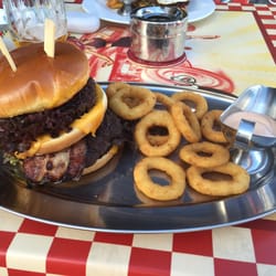 Rock 'N' Roll - Manhattan burger